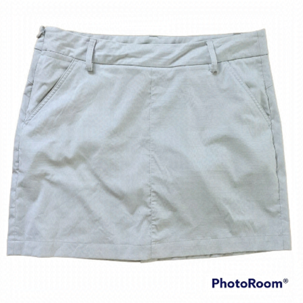 PUMA build in shorts mini skirt beige size 12 @C5